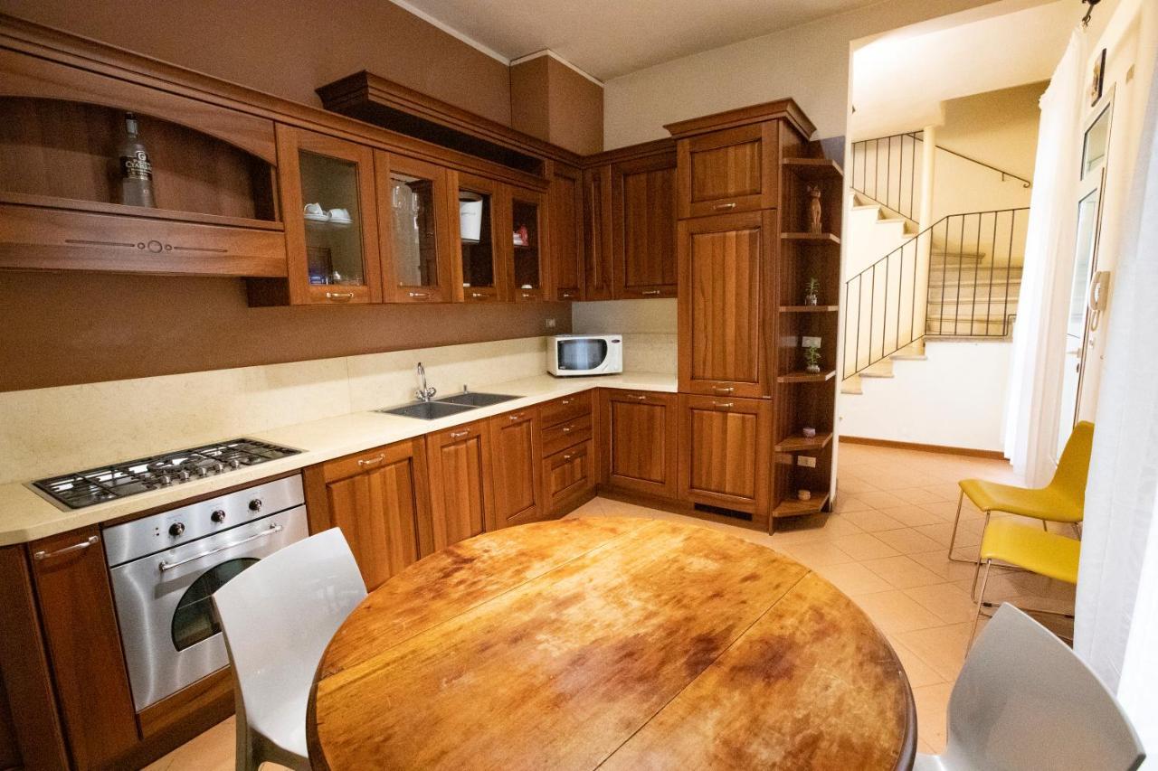 Apartment La Dimora Delle Emozioni - Il Fascino Del Centro Storico E L'adrenalina Dell'autodromo *