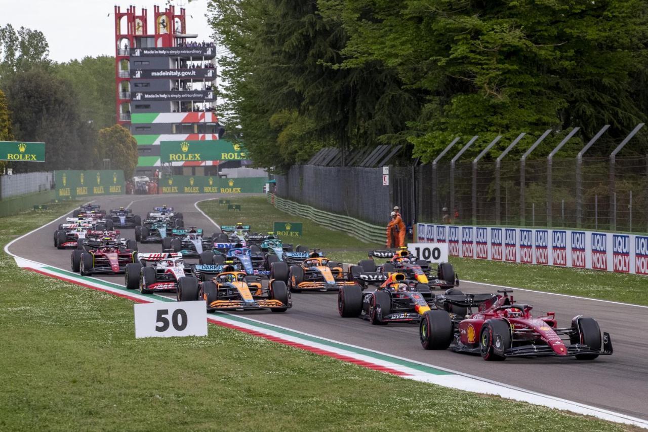 La Dimora Delle Emozioni - Il Fascino Del Centro Storico E L'adrenalina Dell'autodromo * Imola